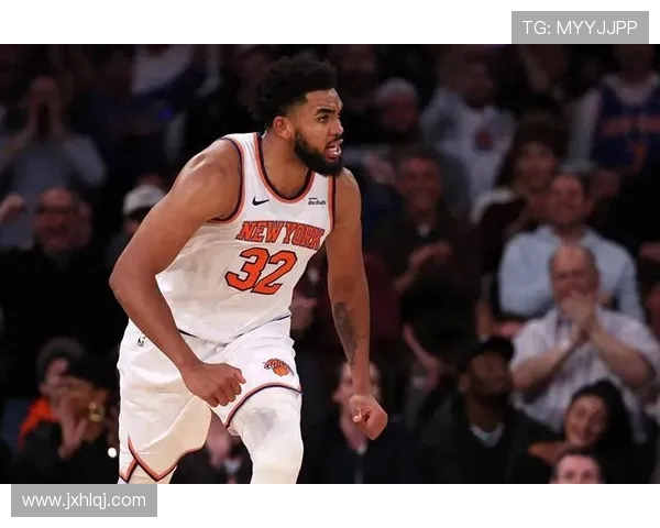 尼克斯与国王激战正酣比分悬念不断引人关注